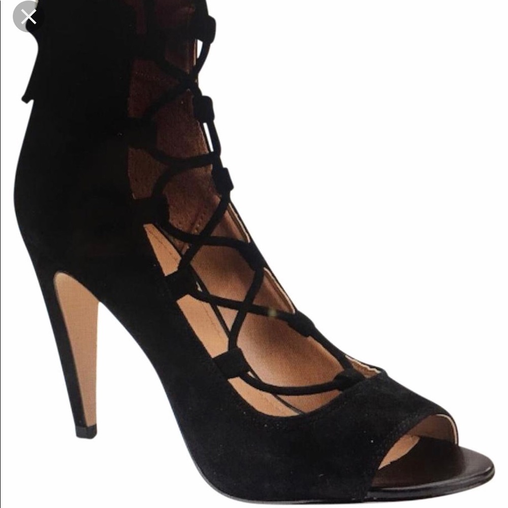 SAKS FIFTH AVE NAYLEE Black suede tie up heels
